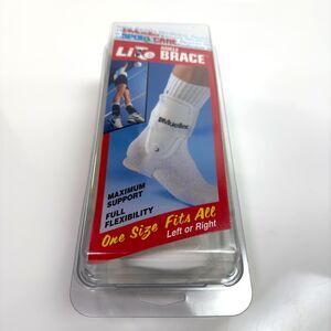 Mueller Sport Care Lite Ankle Brace Advanced One Size 4554 White NEW IN BOX
